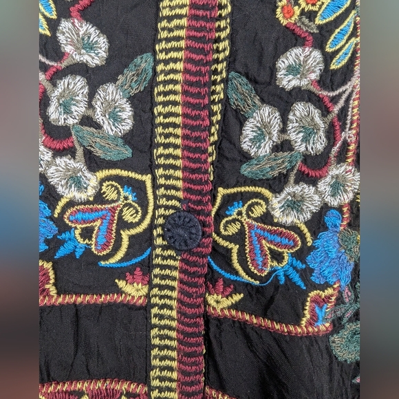 Johnny Was Black Floral Embroidered Blouse - Picture 8 of 15
